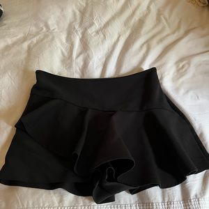 ZARA ruffle skort